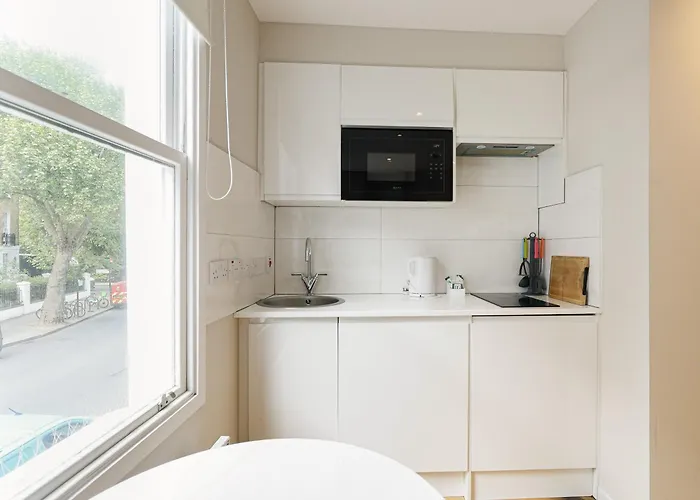 Apartment Near Harrods